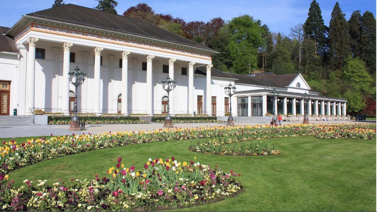 Modernes Studio Baden-Baden Exteriér fotografie